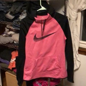 Nike therma fit hoodie S